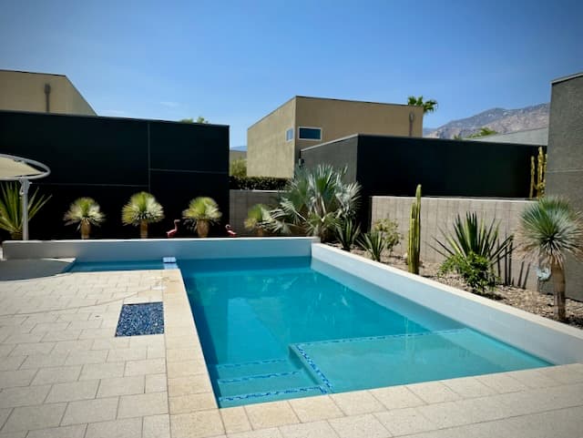 Weekly Pool Cleaning photo 4